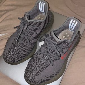 ✨ YEEZY 350 - BELUGA - SIZE 4/5.5W ✨